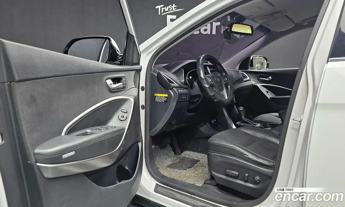 Hyundai Santa Fe 2016 2.0 автомат (гидро), фото 13 Hyundai Santa Fe 2016 2.0 автомат (гидро), фото 13