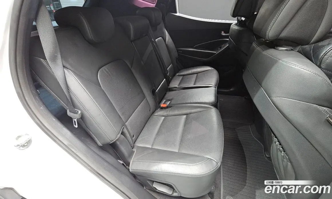 Hyundai Santa Fe 2016 2.0 автомат (гидро), фото 17 Hyundai Santa Fe 2016 2.0 автомат (гидро), фото 17