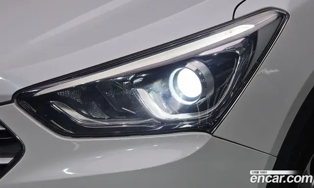 Hyundai Santa Fe 2016 2.0 автомат (гидро), миниатюра 8 Hyundai Santa Fe 2016 2.0 автомат (гидро), миниатюра 8