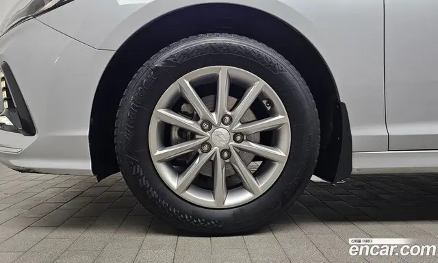 Hyundai Sonata 2017 2.0 автомат (гидро), миниатюра 5 Hyundai Sonata 2017 2.0 автомат (гидро), миниатюра 5