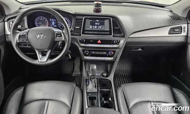 Hyundai Sonata 2017 2.0 автомат (гидро), миниатюра 7 Hyundai Sonata 2017 2.0 автомат (гидро), миниатюра 7
