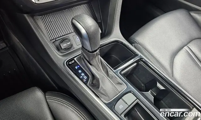 Hyundai Sonata 2017 2.0 автомат (гидро), миниатюра 9 Hyundai Sonata 2017 2.0 автомат (гидро), миниатюра 9
