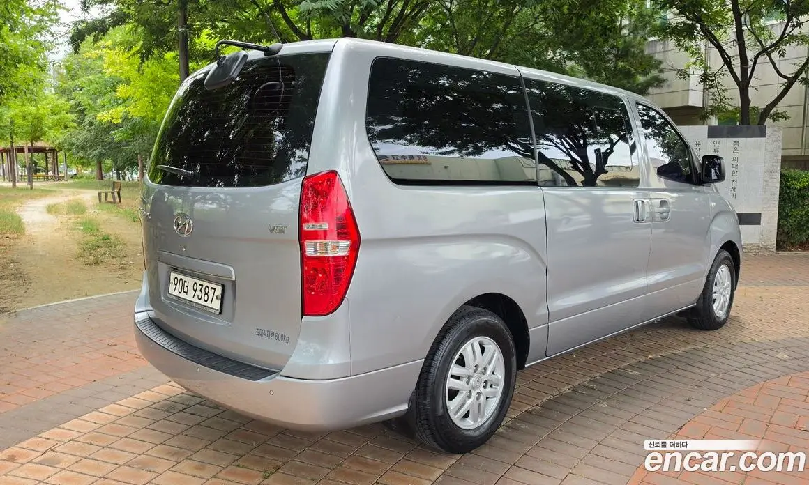 Hyundai Starex 2015 2.5 автомат (гидро), фото 4 Hyundai Starex 2015 2.5 автомат (гидро), фото 4