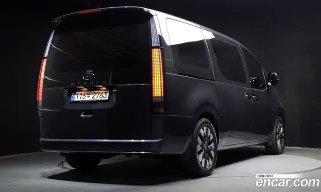 Hyundai Staria 2022 2.2 автомат (гидро), миниатюра 2