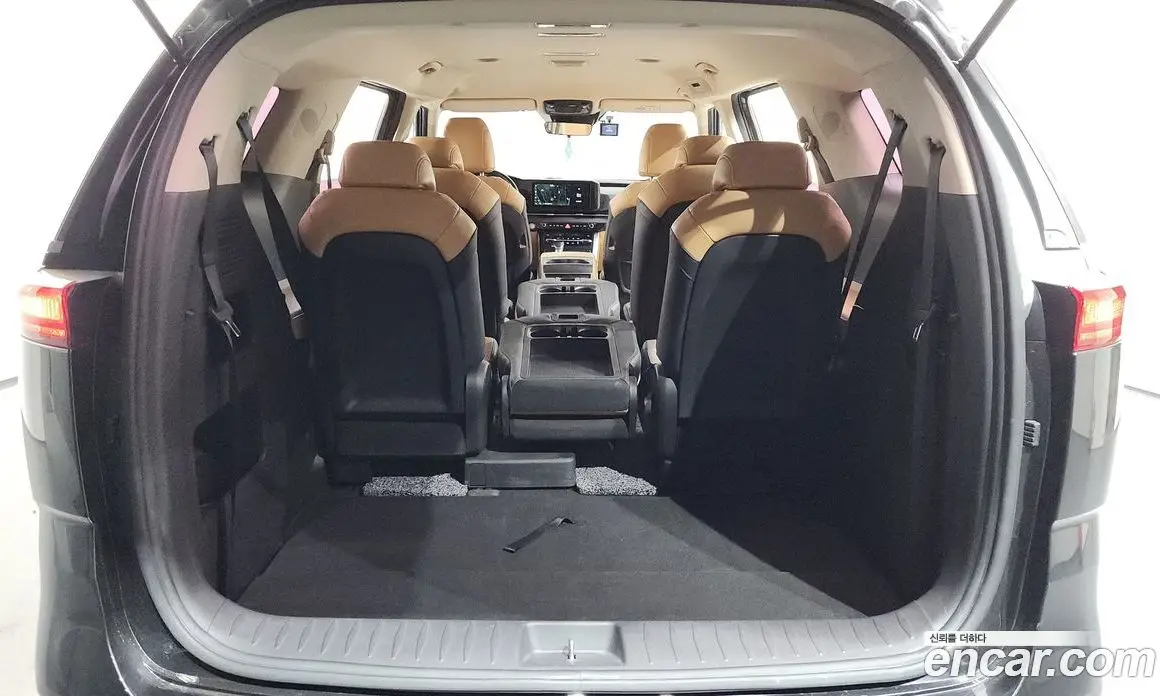Kia Carnival 2020 2.2 автомат (гидро), фото 18 Kia Carnival 2020 2.2 автомат (гидро), фото 18