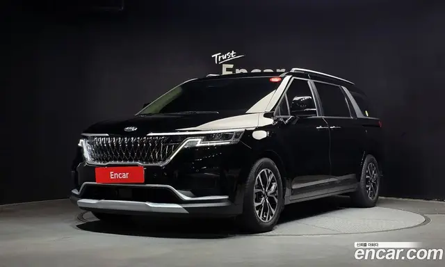 Kia Carnival, 2021, 108 356 км