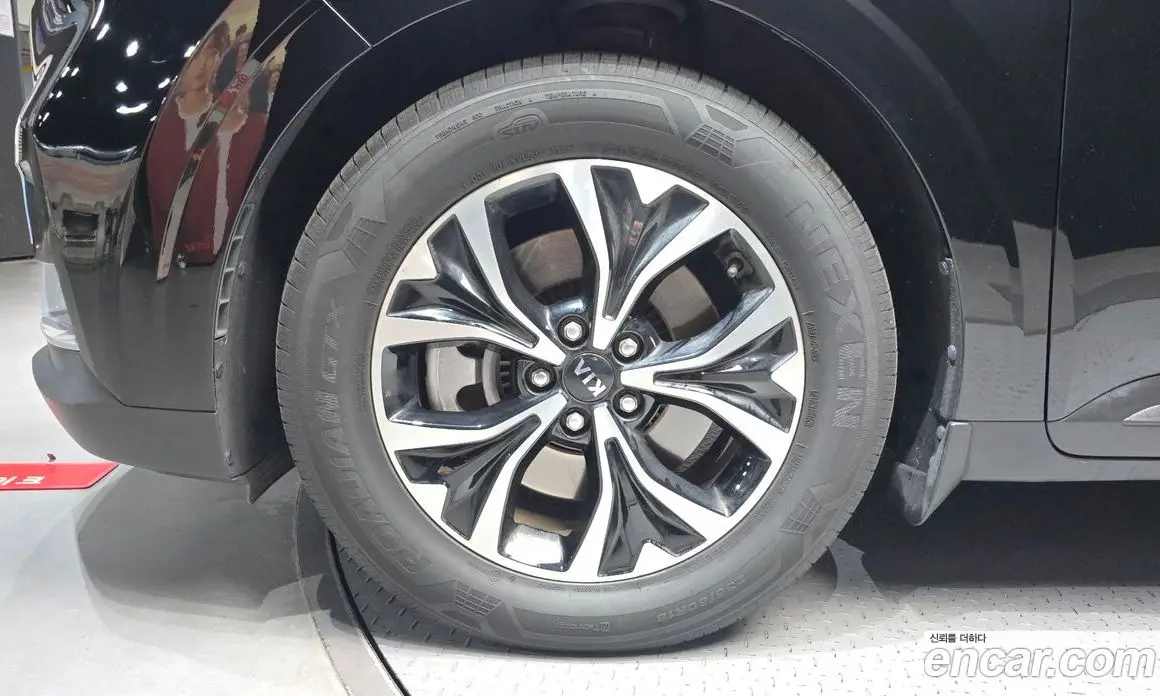 Kia Carnival 2021 2.2 автомат (гидро), фото 5 Kia Carnival 2021 2.2 автомат (гидро), фото 5
