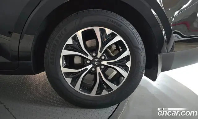 Kia Carnival 2021 2.2 автомат (гидро), миниатюра 7 Kia Carnival 2021 2.2 автомат (гидро), миниатюра 7