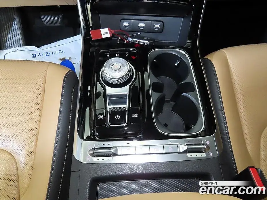 Kia Carnival 2021 2.2 автомат (гидро), фото 12 Kia Carnival 2021 2.2 автомат (гидро), фото 12