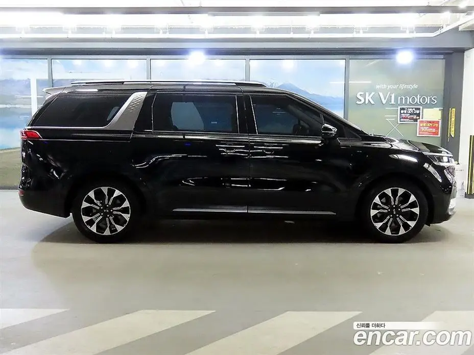 Kia Carnival 2021 2.2 автомат (гидро), фото 3 Kia Carnival 2021 2.2 автомат (гидро), фото 3