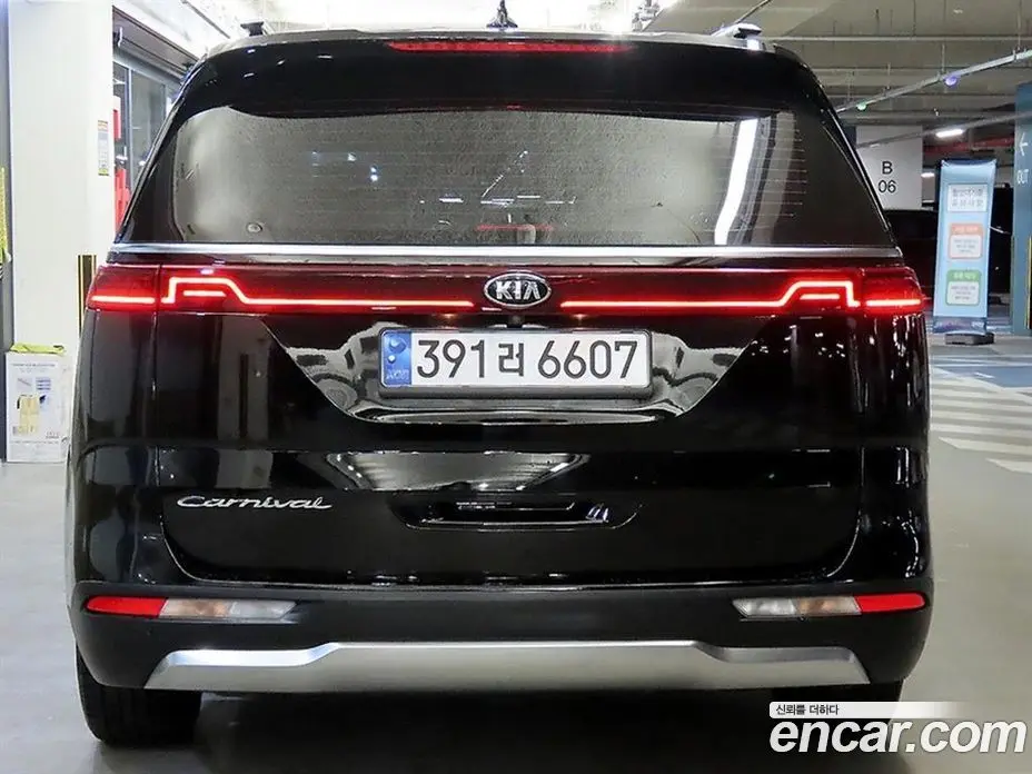 Kia Carnival 2021 2.2 автомат (гидро), фото 5 Kia Carnival 2021 2.2 автомат (гидро), фото 5