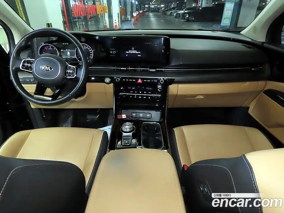 Kia Carnival 2021 2.2 автомат (гидро), фото 10 Kia Carnival 2021 2.2 автомат (гидро), фото 10