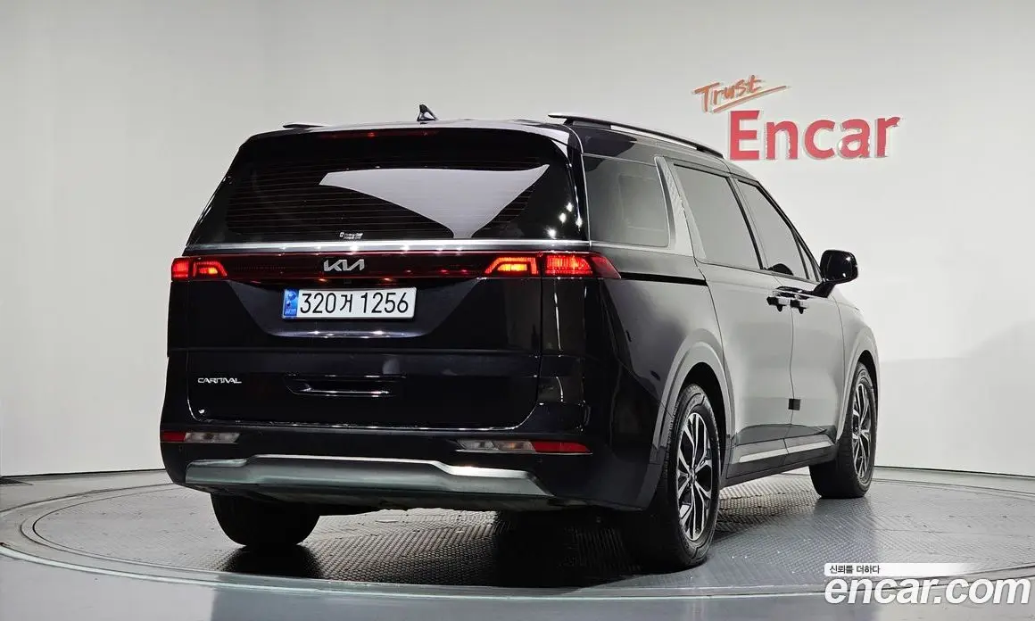 Kia Carnival 2022 2.2 автомат (гидро), фото 2 Kia Carnival 2022 2.2 автомат (гидро), фото 2