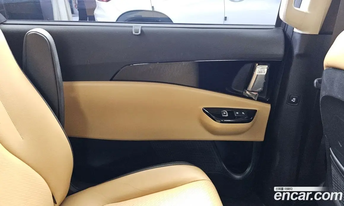 Kia Carnival 2022 2.2 автомат (гидро), фото 15 Kia Carnival 2022 2.2 автомат (гидро), фото 15