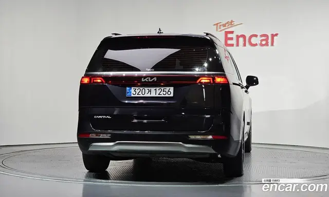 Kia Carnival 2022 2.2 автомат (гидро), миниатюра 4 Kia Carnival 2022 2.2 автомат (гидро), миниатюра 4