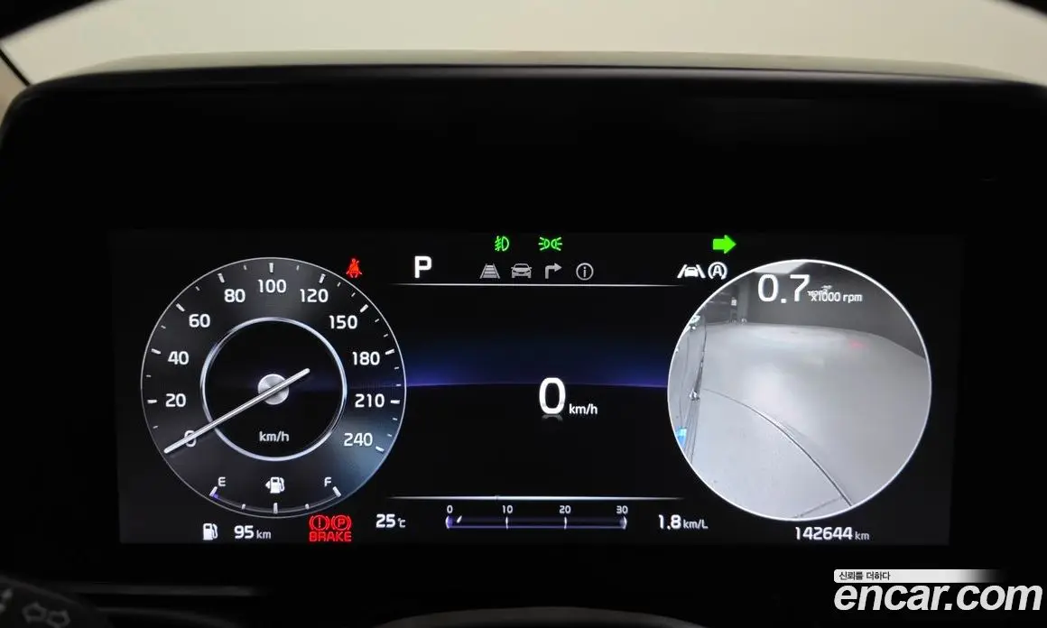 Kia Carnival 2022 2.2 автомат (гидро), фото 11 Kia Carnival 2022 2.2 автомат (гидро), фото 11