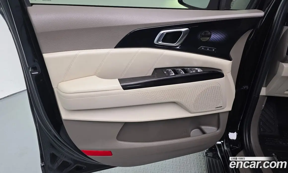 Kia Carnival 2022 2.2 автомат (гидро), фото 14 Kia Carnival 2022 2.2 автомат (гидро), фото 14