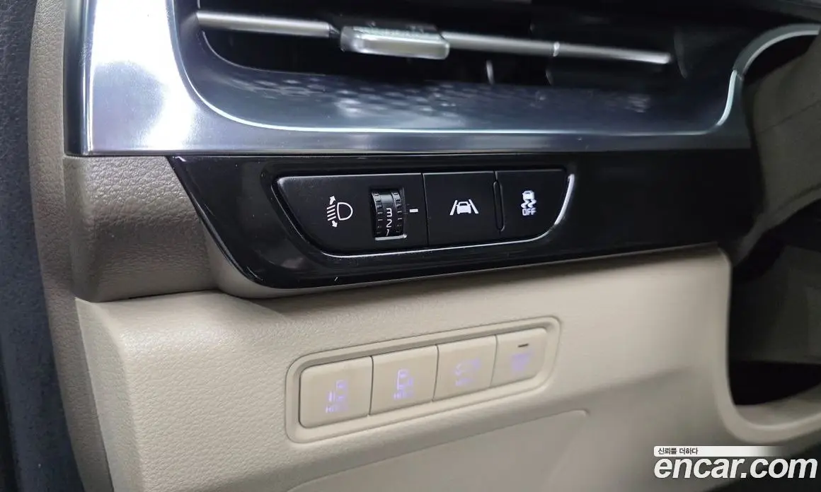 Kia Carnival 2022 2.2 автомат (гидро), фото 19 Kia Carnival 2022 2.2 автомат (гидро), фото 19