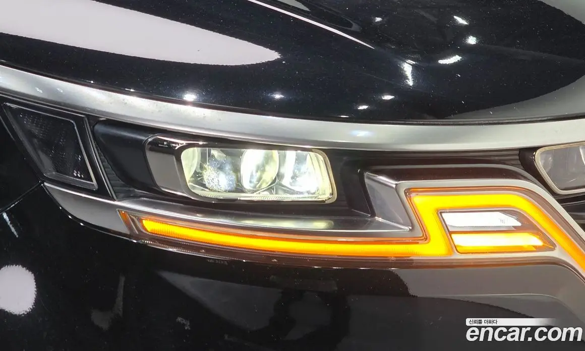 Kia Carnival 2022 2.2 автомат (гидро), фото 8 Kia Carnival 2022 2.2 автомат (гидро), фото 8
