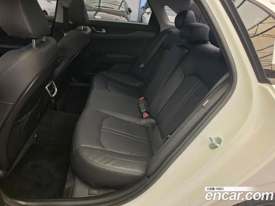 Kia K5 (Optima) 2022 2.0 автомат (гидро), фото 18 Kia K5 (Optima) 2022 2.0 автомат (гидро), фото 18