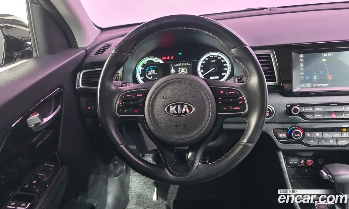 Kia Niro 2017 1.6 автомат (гидро), фото 13