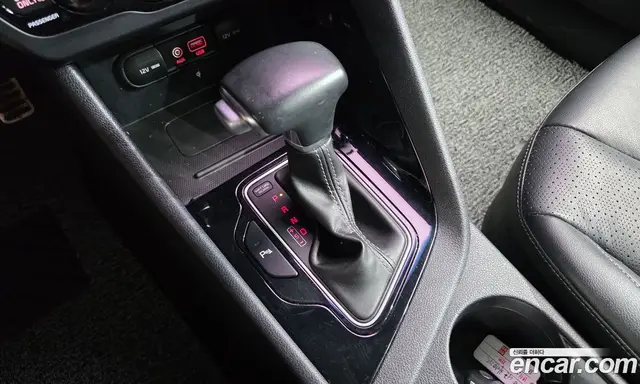 Kia Niro 2017 1.6 автомат (гидро), миниатюра 9