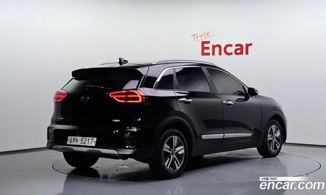 Kia Niro 2019 1.6 автомат (гидро), миниатюра 2