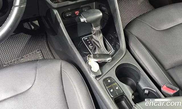 Kia Niro 2019 1.6 автомат (гидро), миниатюра 12