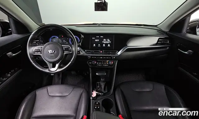 Kia Niro 2019 1.6 автомат (гидро), миниатюра 10