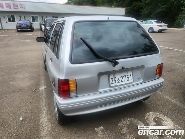 Kia Pride 1999 1.3 механика, миниатюра 5 Kia Pride 1999 1.3 механика, миниатюра 5