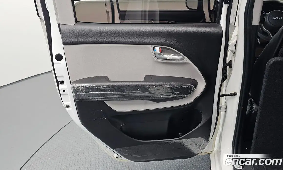 Kia Ray 2022 1.0 автомат (гидро), фото 15 Kia Ray 2022 1.0 автомат (гидро), фото 15
