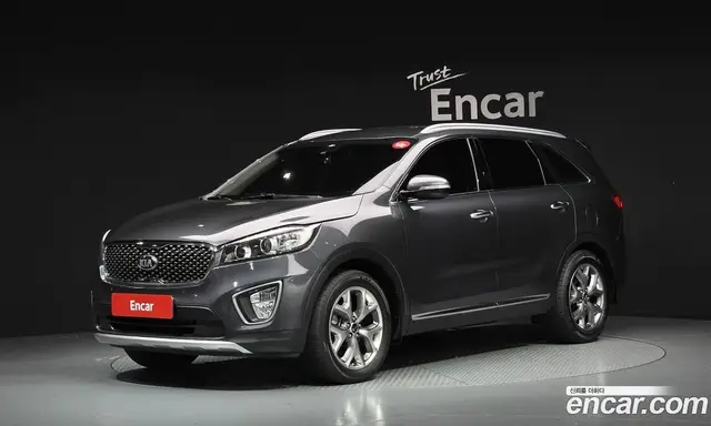 Kia Sorento 2015 2.0 автомат (гидро), миниатюра 1 Kia Sorento 2015 2.0 автомат (гидро), миниатюра 1