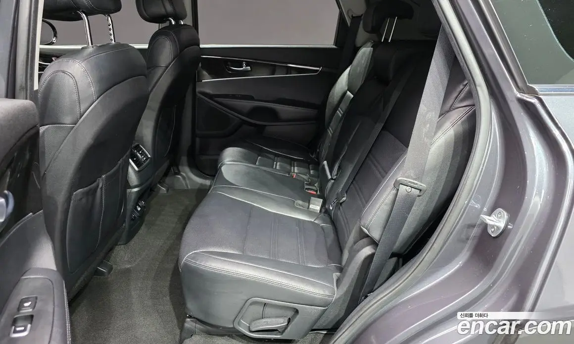 Kia Sorento 2015 2.0 автомат (гидро), фото 11 Kia Sorento 2015 2.0 автомат (гидро), фото 11