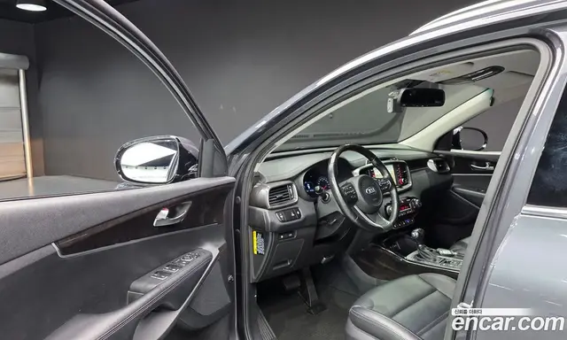 Kia Sorento 2015 2.0 автомат (гидро), миниатюра 10 Kia Sorento 2015 2.0 автомат (гидро), миниатюра 10