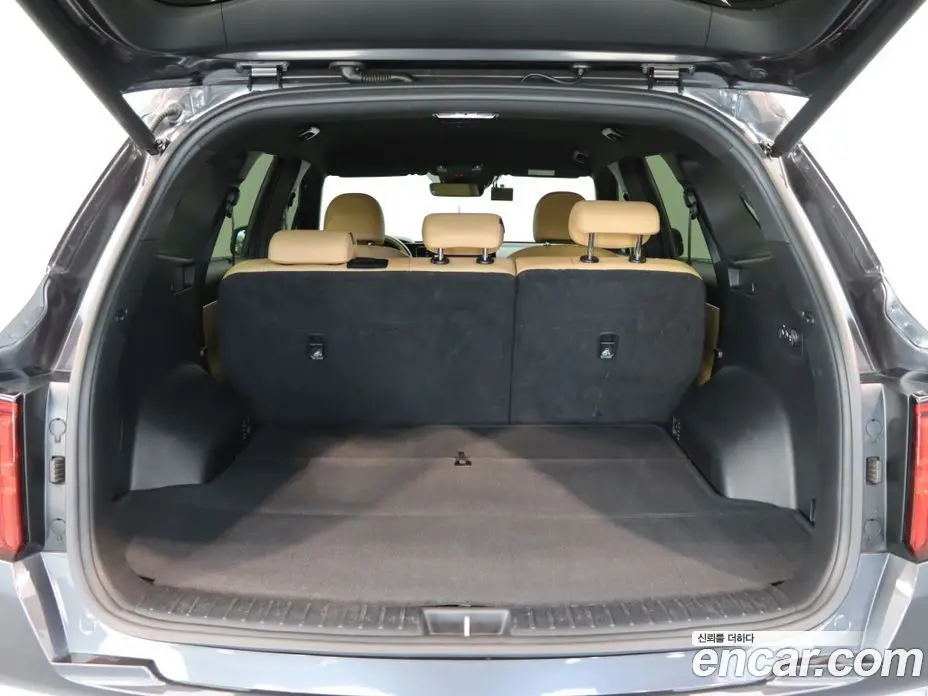 Kia Sorento 2023 1.6 автомат (гидро), фото 7 Kia Sorento 2023 1.6 автомат (гидро), фото 7