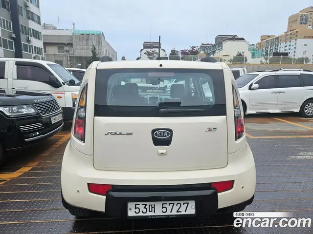 Kia Soul 2010 1.6 автомат (гидро), миниатюра 5