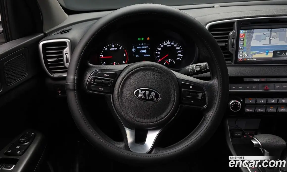 Kia Sportage 2016 2.0 автомат (гидро), фото 13