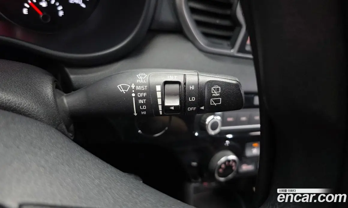 Kia Sportage 2016 2.0 автомат (гидро), фото 17