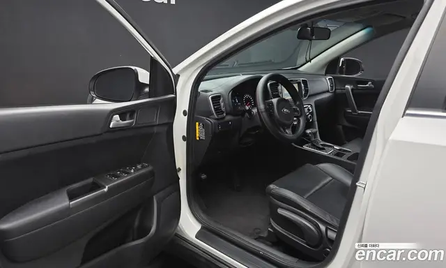 Kia Sportage 2016 2.0 автомат (гидро), миниатюра 10