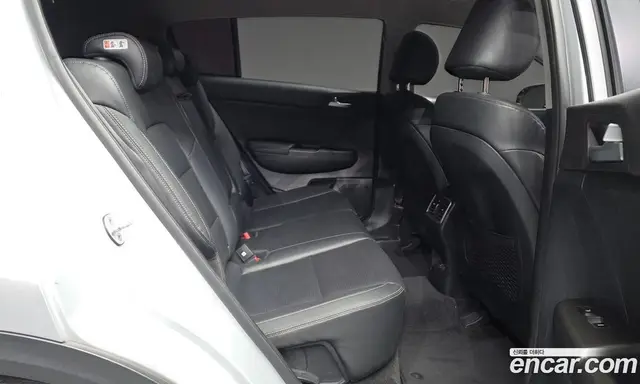 Kia Sportage 2016 1.7 автомат (гидро), миниатюра 12