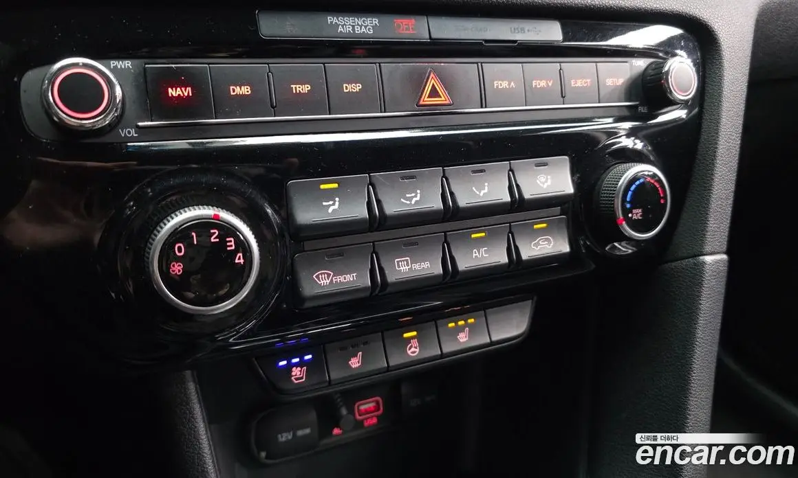 Kia Sportage 2016 1.7 автомат (гидро), фото 15