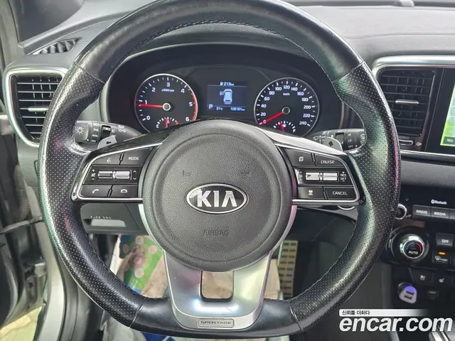 Kia Sportage 2018 2.0 автомат (гидро), миниатюра 12