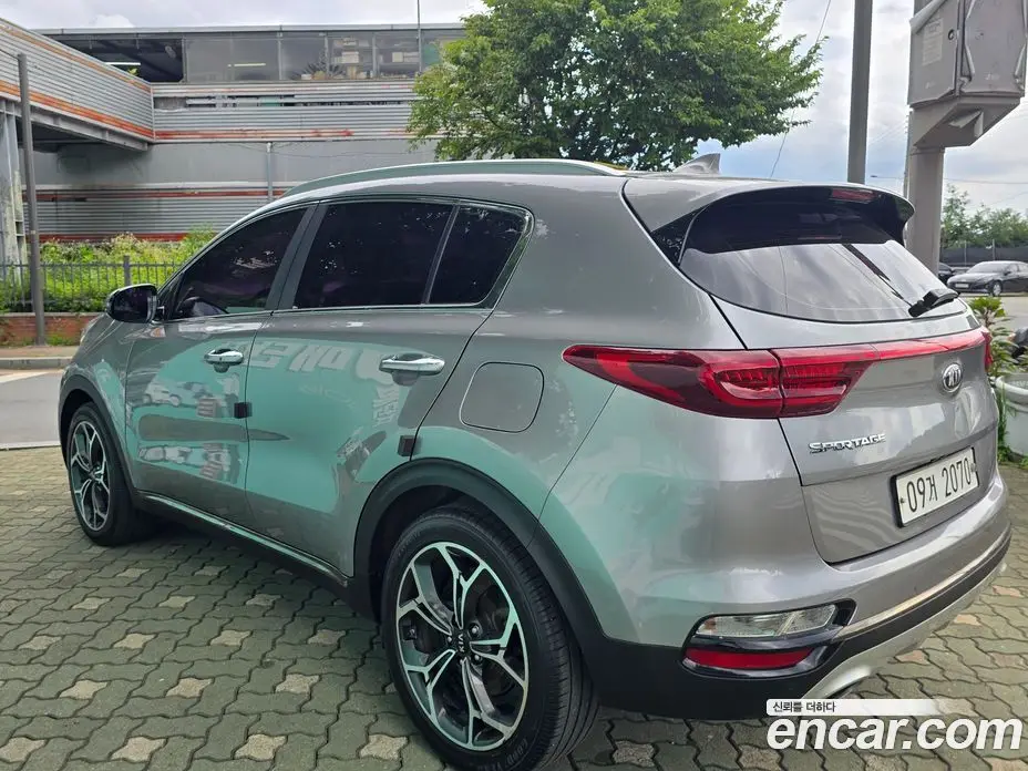 Kia Sportage 2018 2.0 автомат (гидро), фото 16
