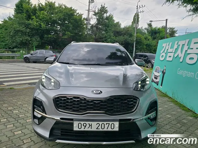 Kia Sportage 2018 2.0 автомат (гидро), миниатюра 3