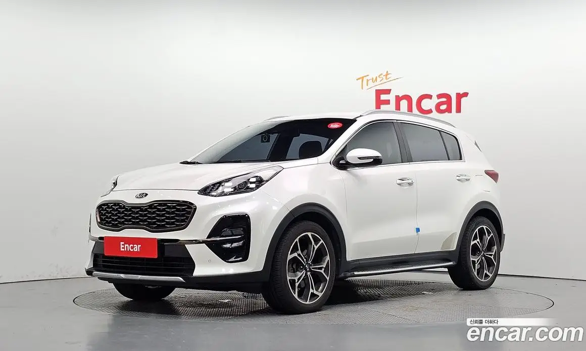 Kia Sportage 2019 2.0 автомат (гидро), фото 1 Kia Sportage 2019 2.0 автомат (гидро), фото 1