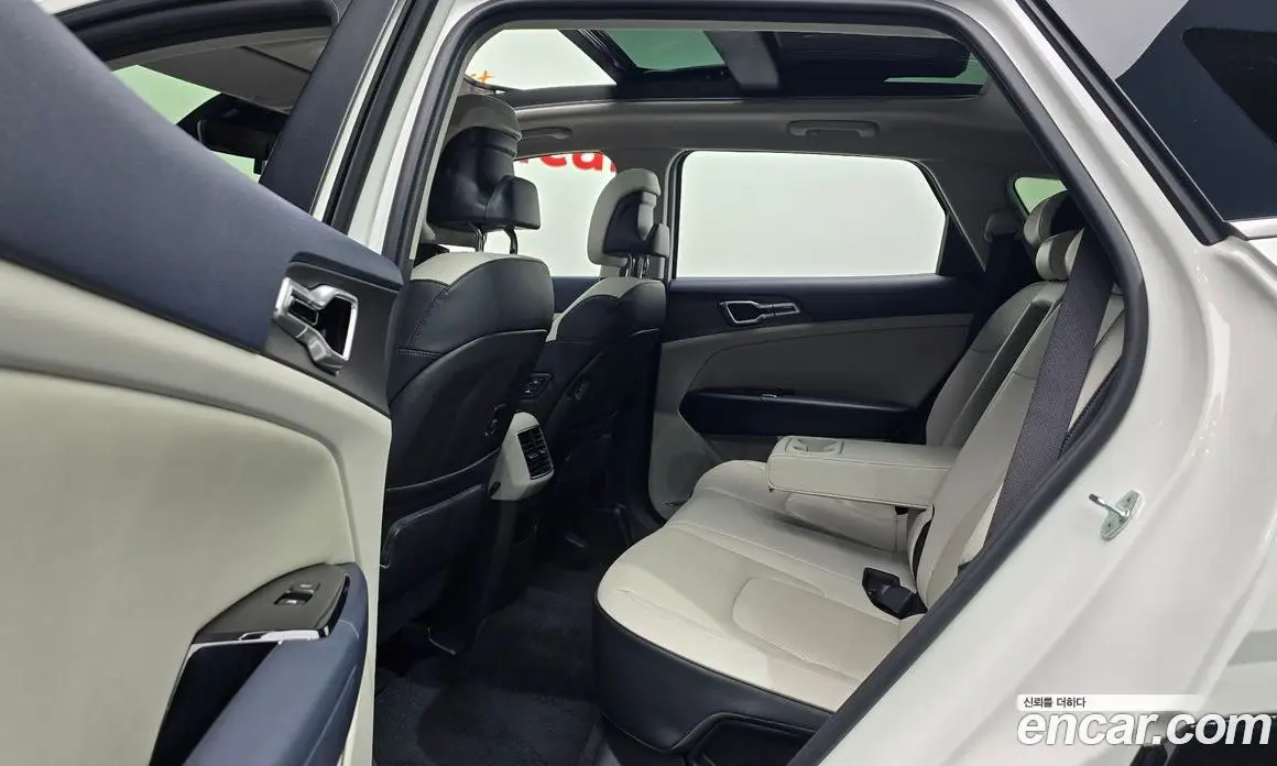 Kia Sportage 2022 2.0 автомат (гидро), фото 18