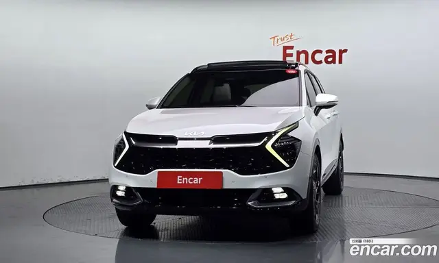 Kia Sportage 2022 2.0 автомат (гидро), миниатюра 3