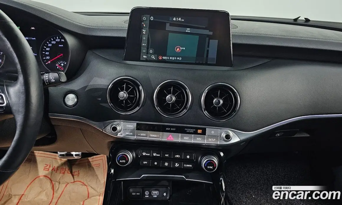 Kia Stinger 2019 2.0 автомат (гидро), фото 16