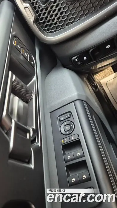 Kia Tasman 2025 2.5 автомат (гидро), миниатюра 11