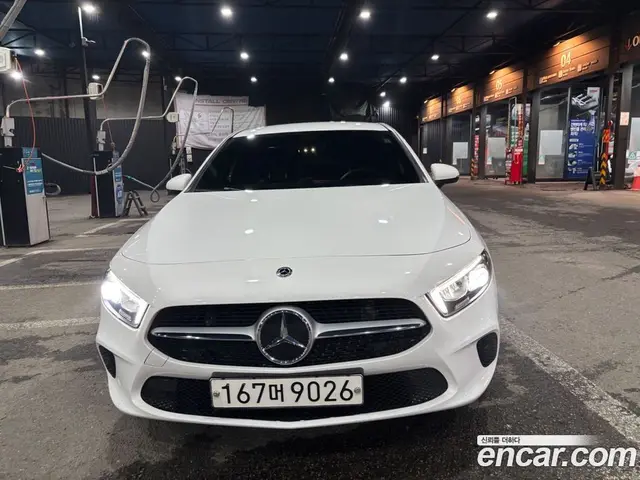 Mercedes-Benz A-Class, 2020, 111 000 км